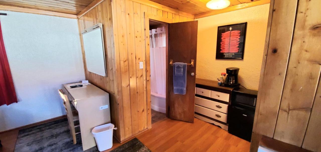 Hikers Cimarron Inn & Rv Park 외부 사진