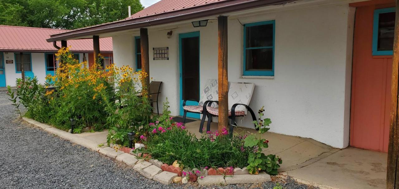 Hikers Cimarron Inn & Rv Park 외부 사진