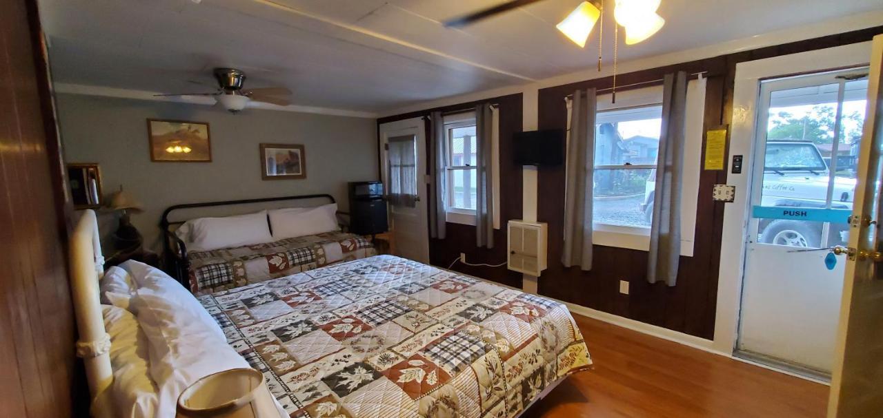 Hikers Cimarron Inn & Rv Park 외부 사진