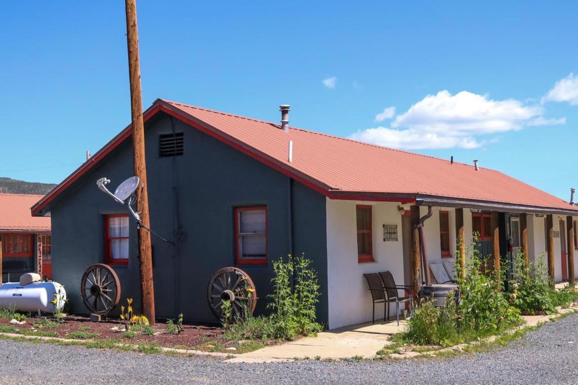Hikers Cimarron Inn & Rv Park 외부 사진
